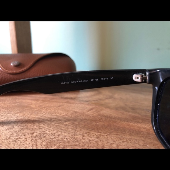 Ray-Ban - Wayfarer Classic - Polarized - Picture 3 of 4